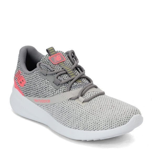 NEW BALANCE Women's Size 6‎ Gray CUSH+ District Run Sneaker Lightweight - Picture 1 of 10